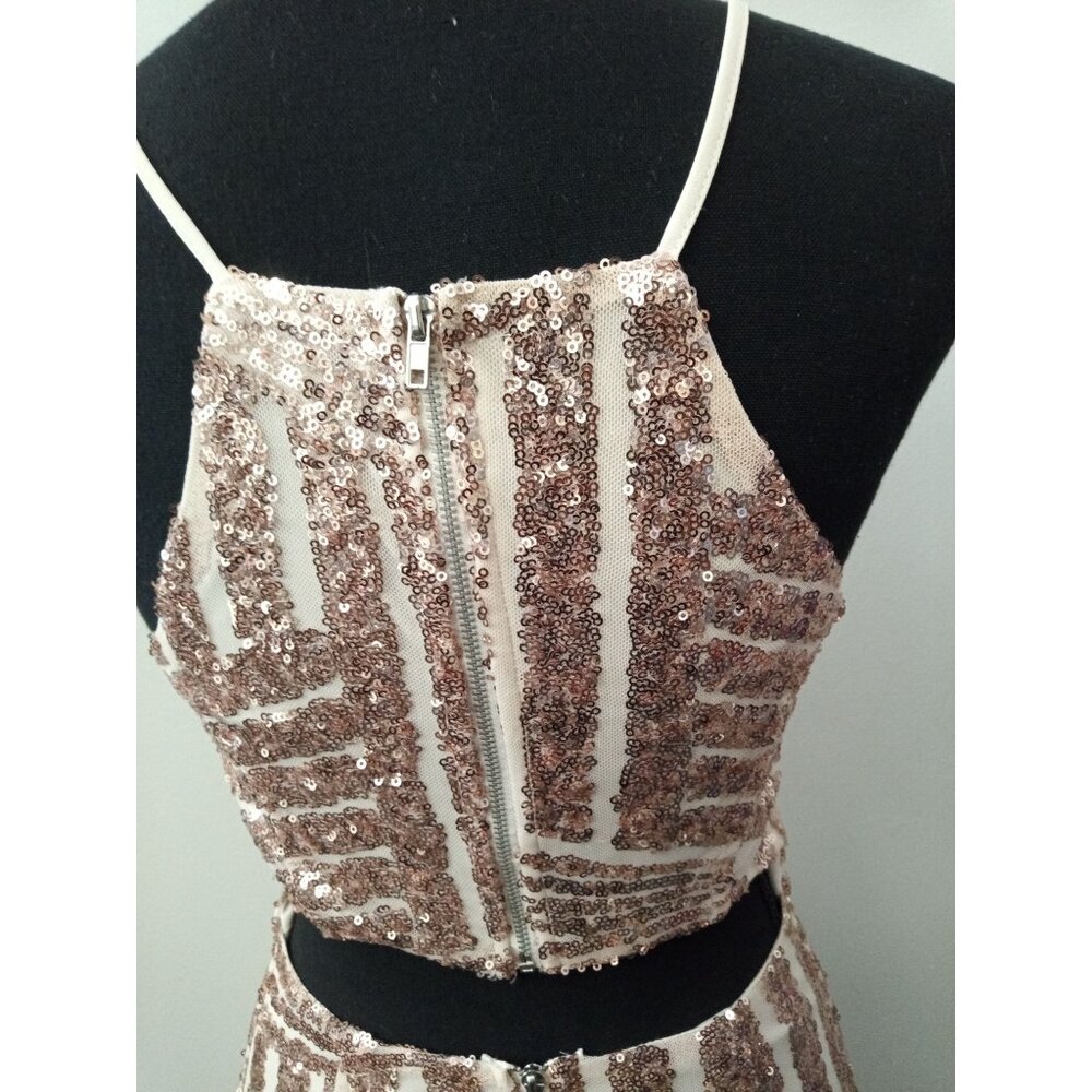 Charlotte Russe Junior's Tan Rose Gold Mini Dress Size Small (Homecoming) - Picture 7 of 10